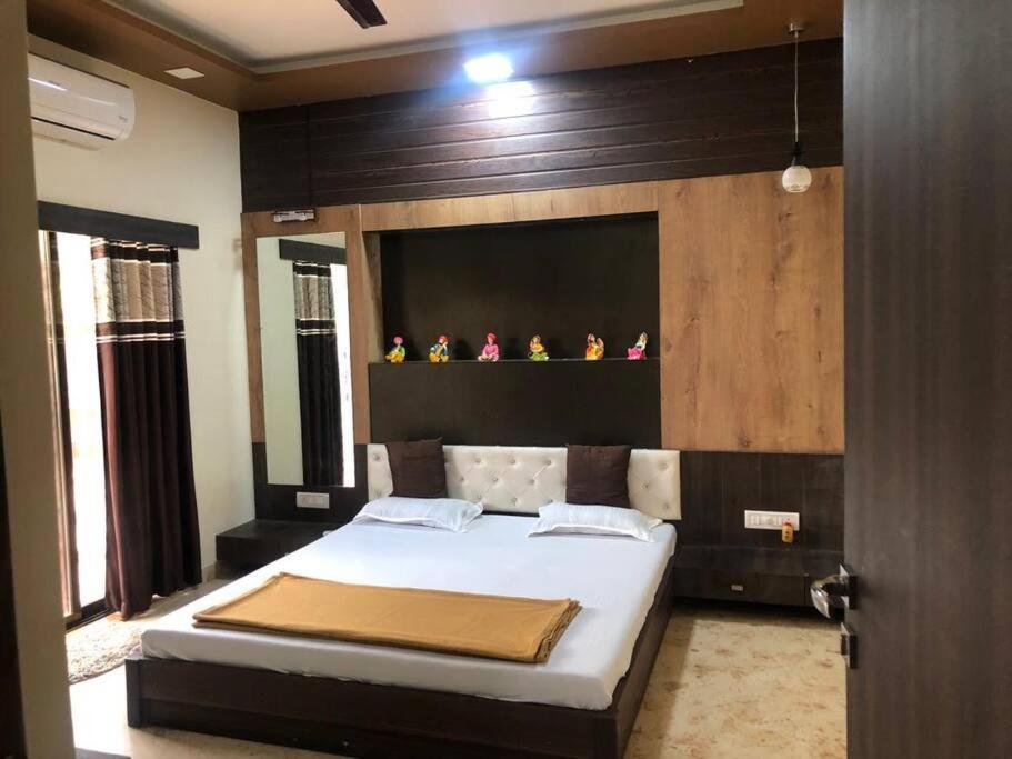 Slice Of Heaven.3-Bedroom Villa With Pool & Gazebo 罗纳瓦拉 外观 照片